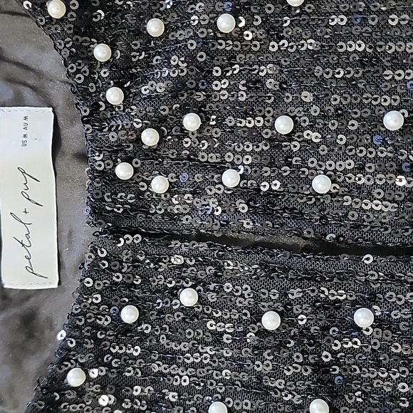 Monica All Over Pearl, Black Sequin Crop Jacket Petal + Pup - Picture 7 of 9